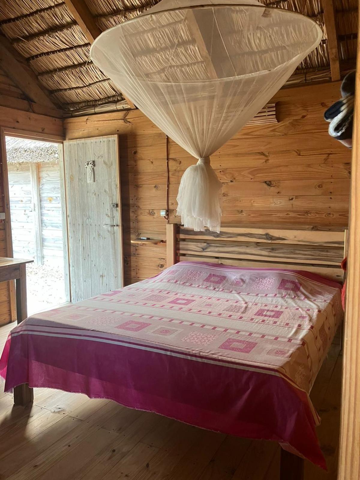 Vazaha Vezo Panzió Andavadoaka Kültér fotó